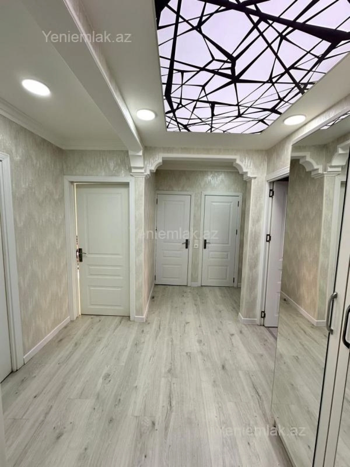 Satılır 3 otaqlı köhnə tikili 78 m²