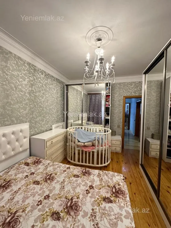 Satılır 3 otaqlı köhnə tikili 85 m²