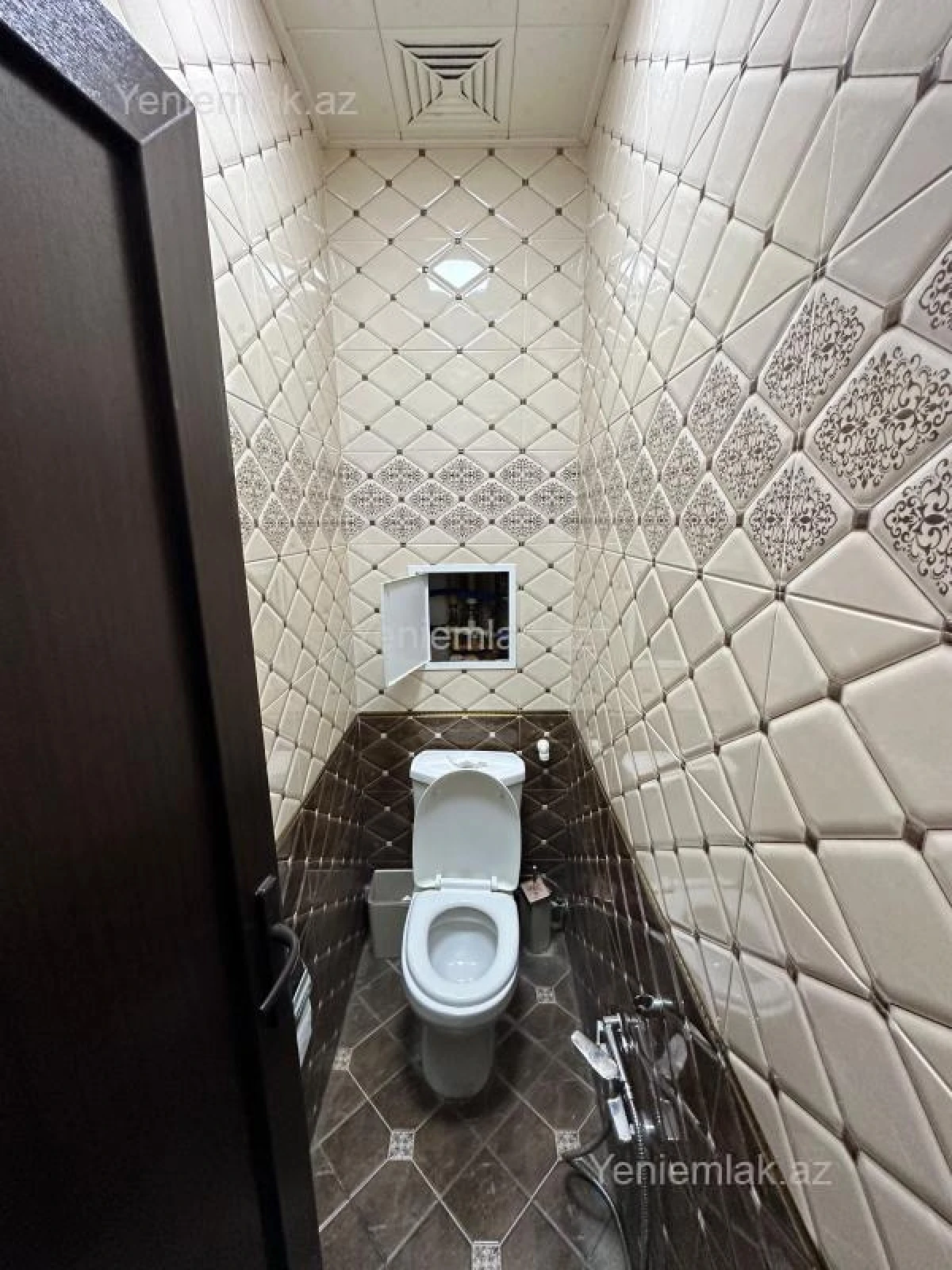 Satılır 3 otaqlı köhnə tikili 85 m²