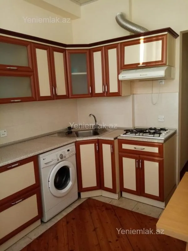 Satılır 1 otaqlı yeni tikili 40 m²