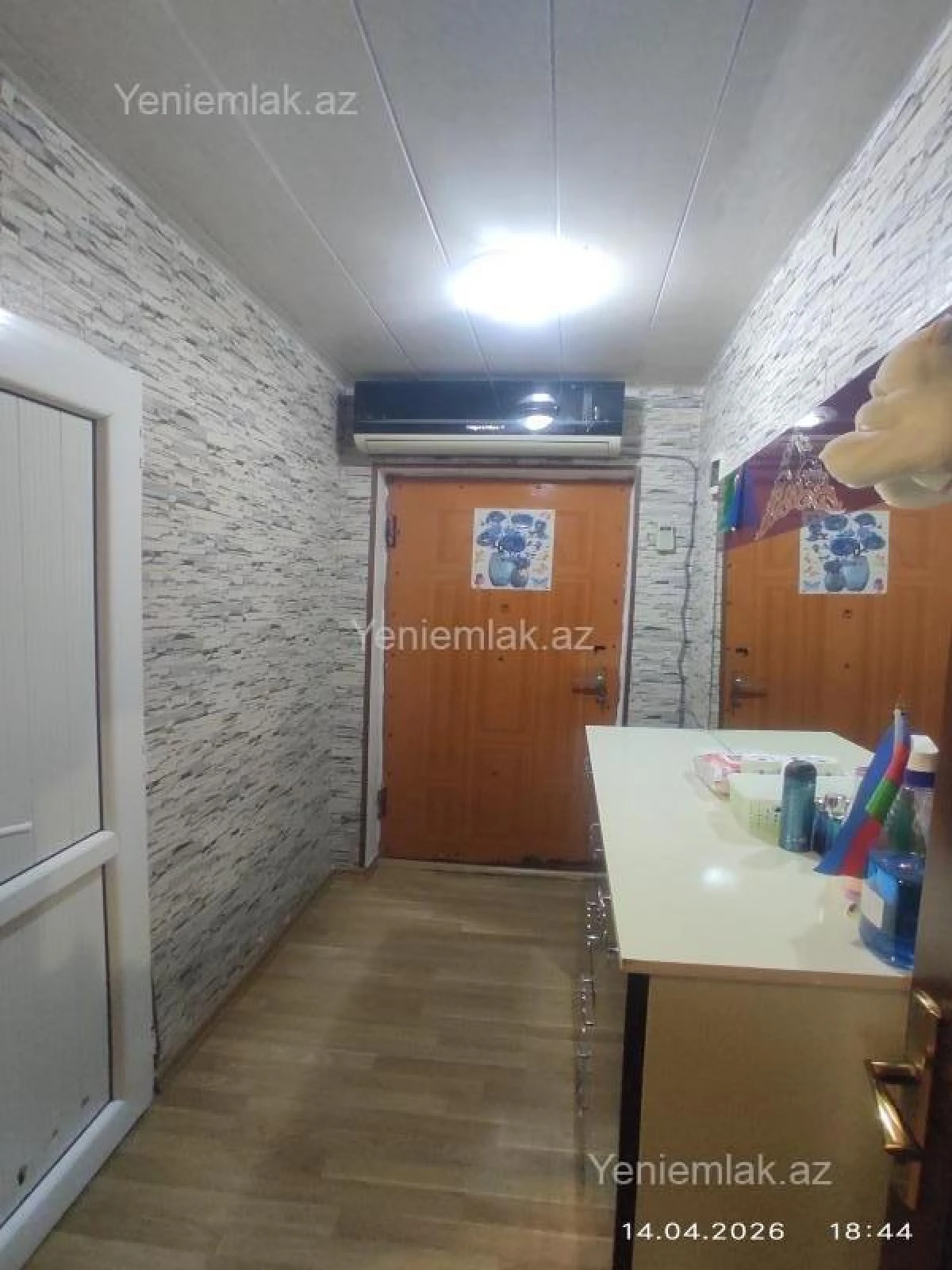 Satılır 1 otaqlı köhnə tikili 34 m²