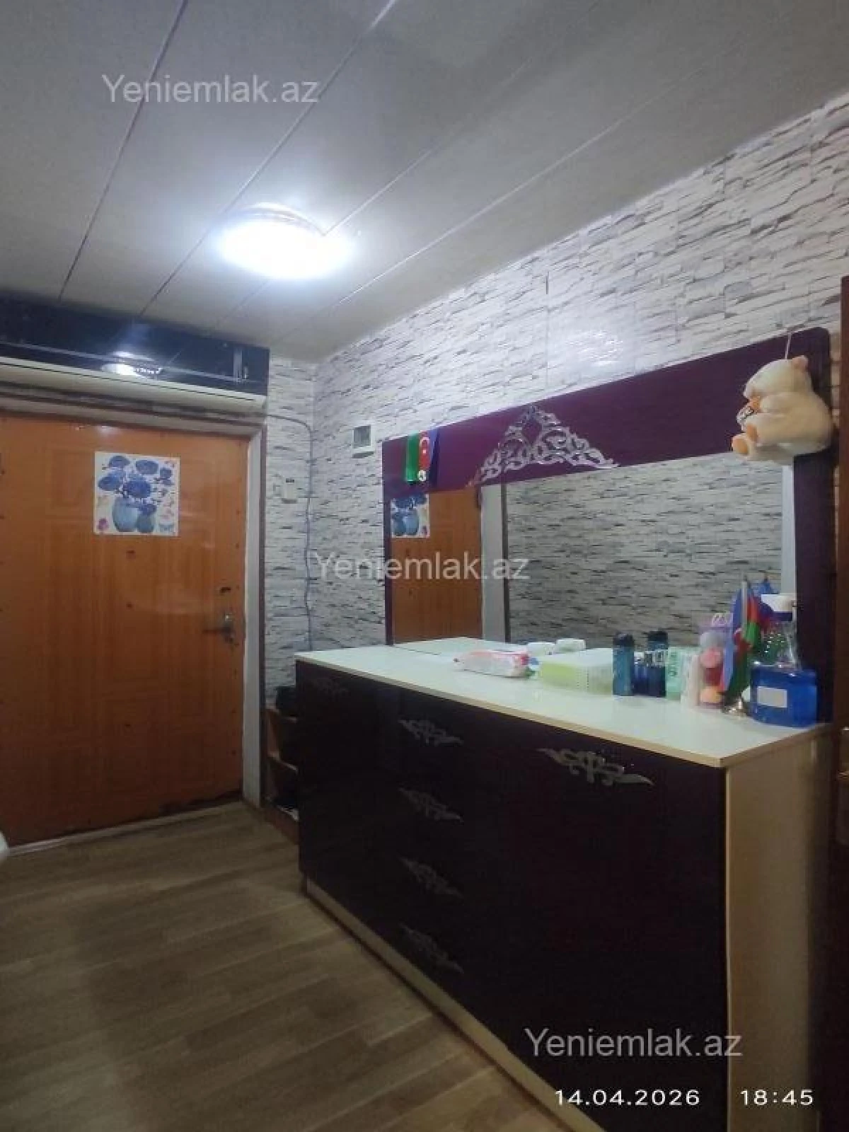 Satılır 1 otaqlı köhnə tikili 34 m²