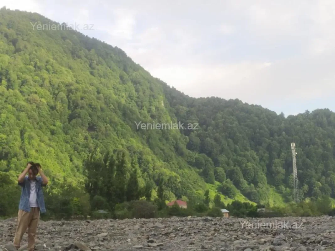 Satılır 3 otaqlı həyət evi 100 m²