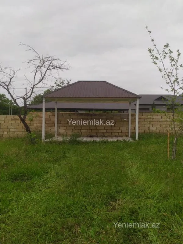 Satılır 3 otaqlı həyət evi 100 m²