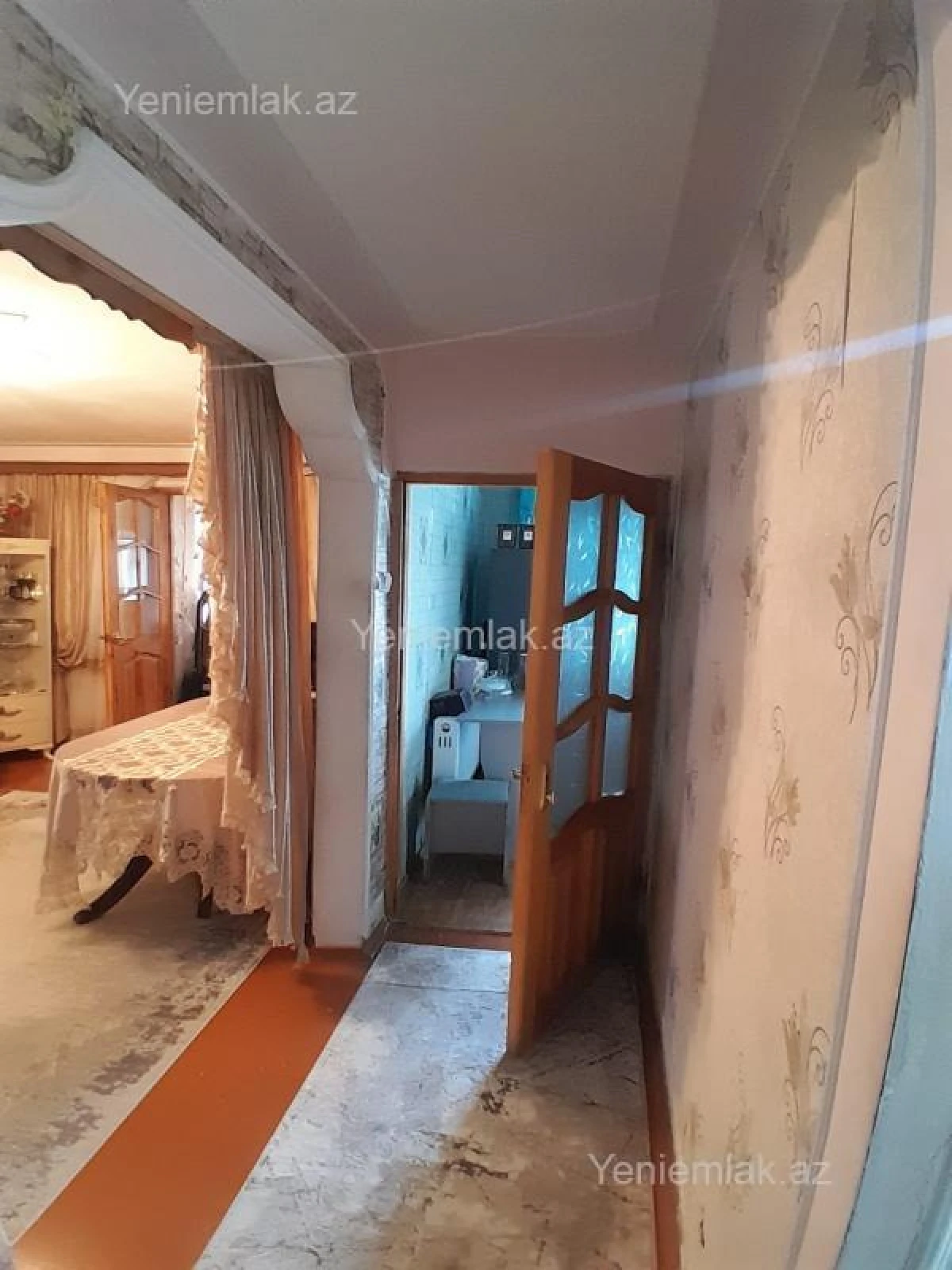 Satılır 2 otaqlı köhnə tikili 42 m²
