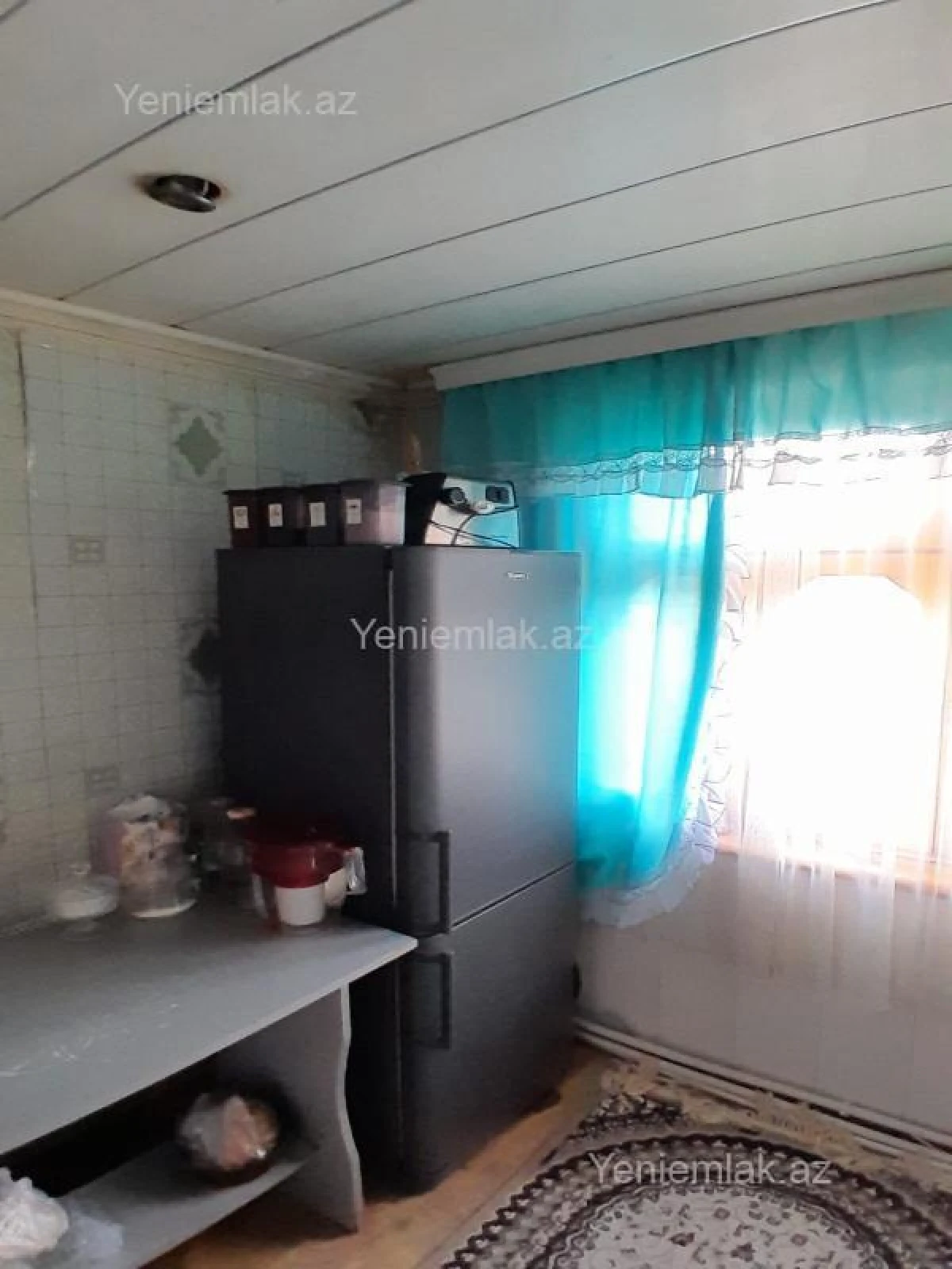 Satılır 2 otaqlı köhnə tikili 42 m²