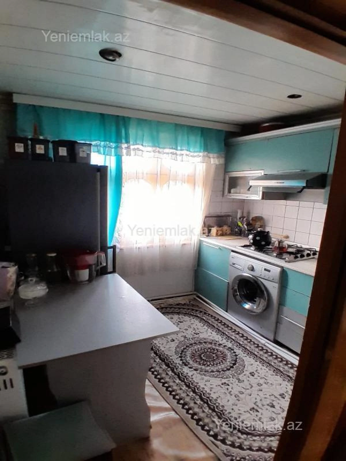 Satılır 2 otaqlı köhnə tikili 42 m²