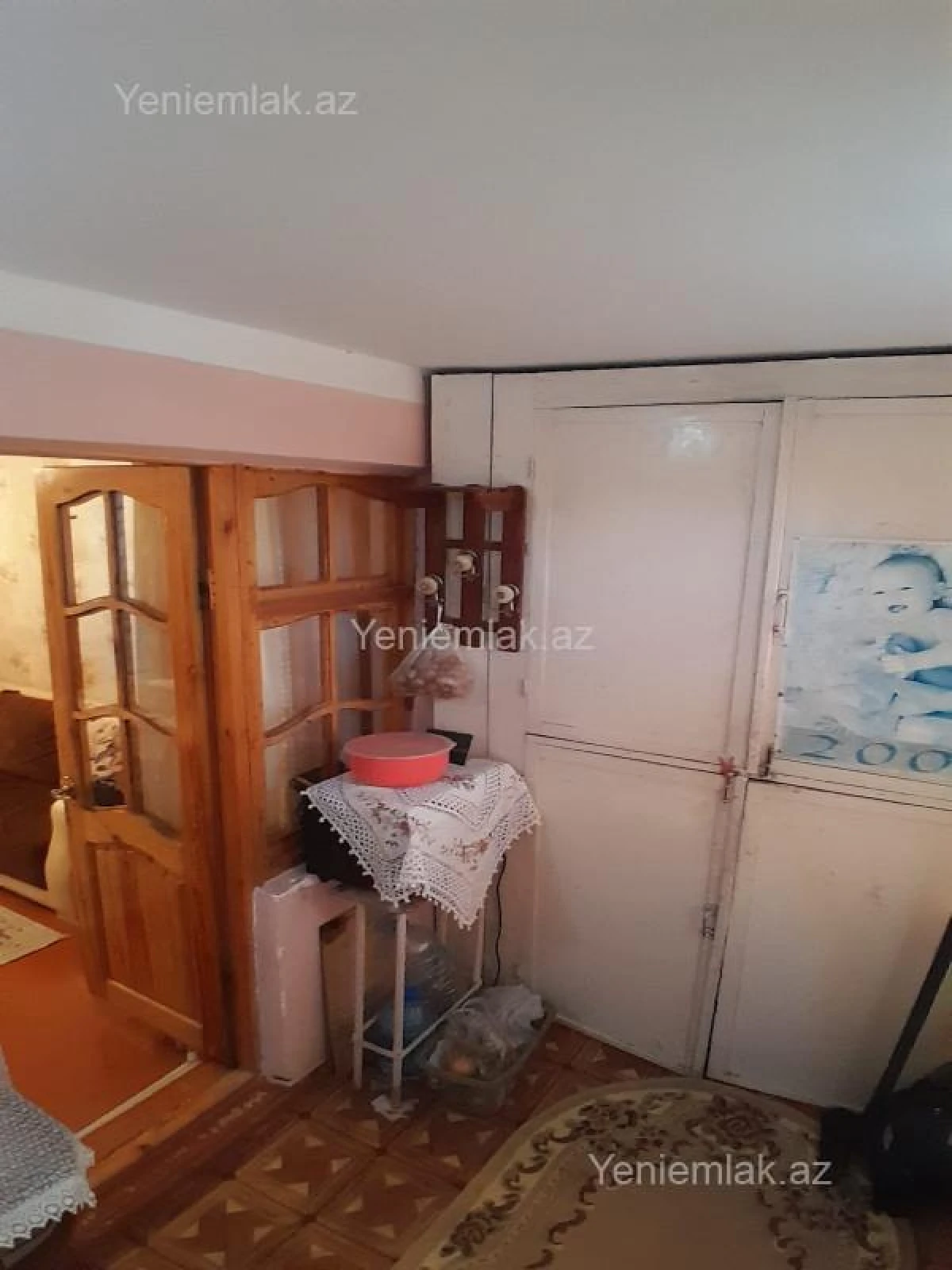 Satılır 2 otaqlı köhnə tikili 42 m²
