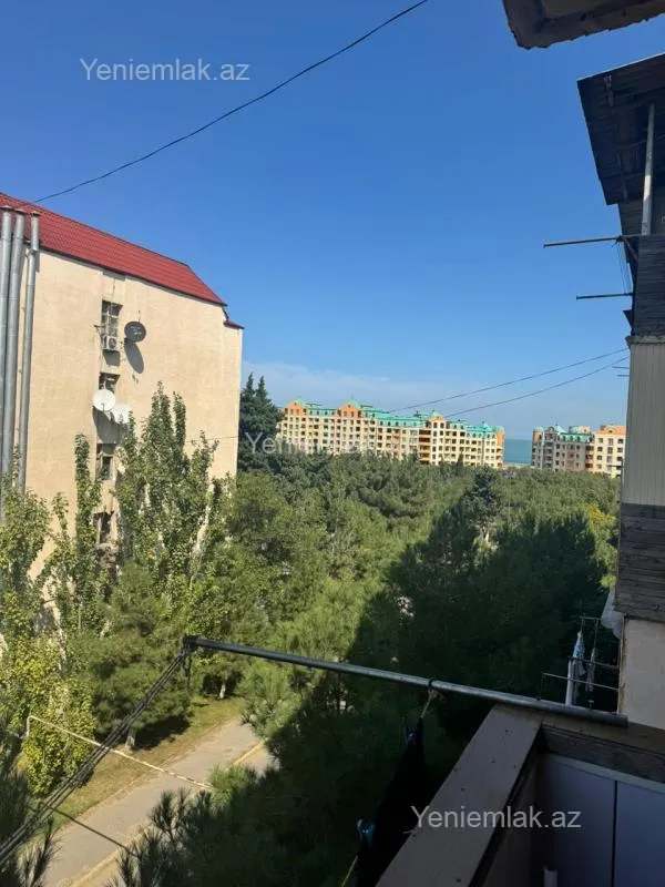 Satılır 2 otaqlı köhnə tikili 47 m²