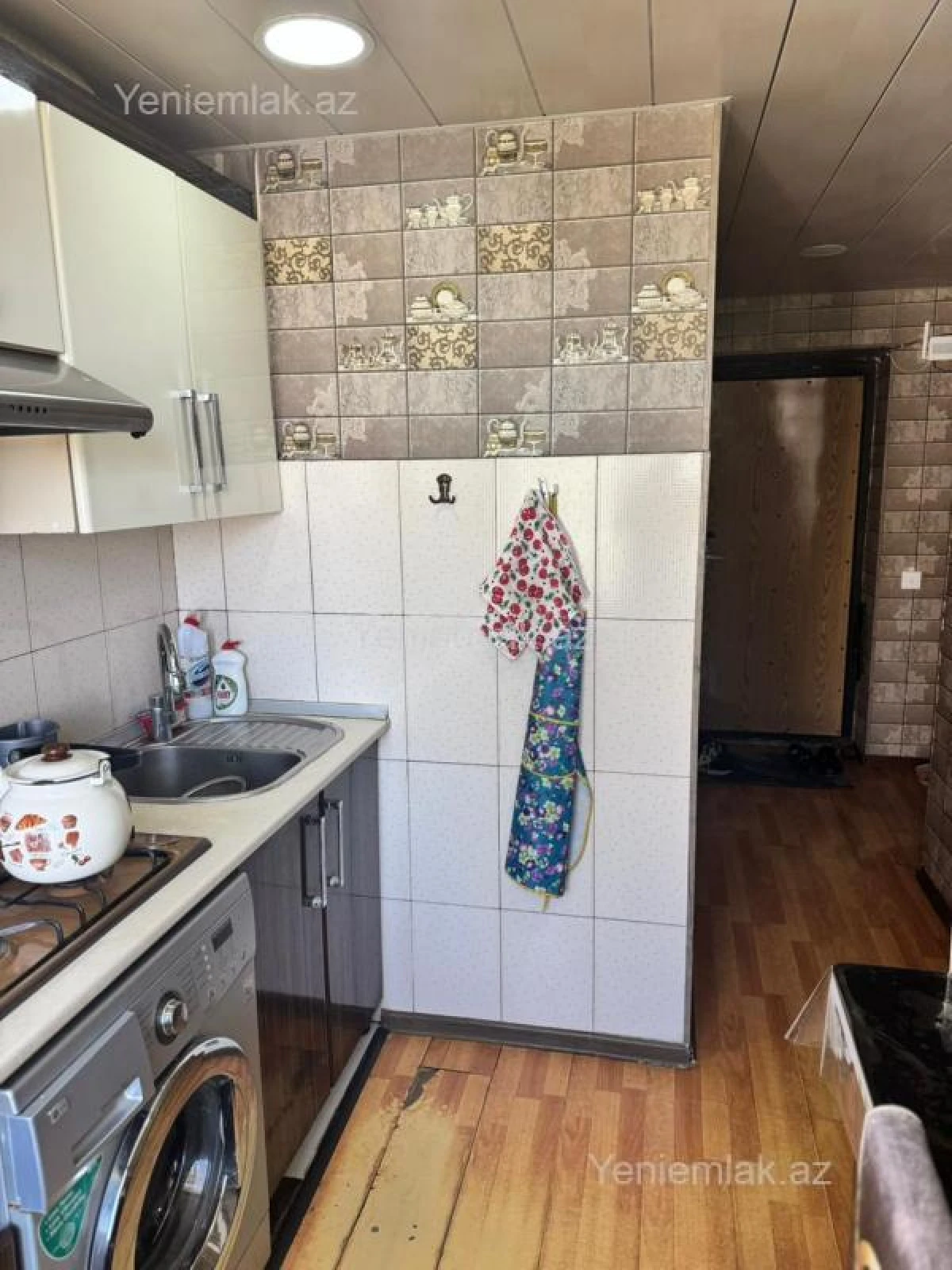 Satılır 2 otaqlı köhnə tikili 47 m²