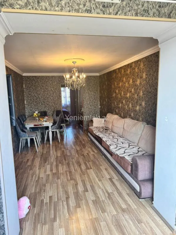 Satılır 2 otaqlı köhnə tikili 47 m²