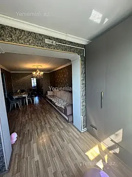 Satılır 2 otaqlı köhnə tikili 47 m²