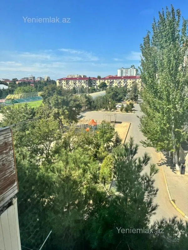 Satılır 2 otaqlı köhnə tikili 47 m²