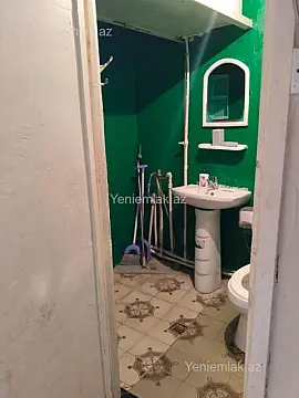 Satılır 1 otaqlı köhnə tikili 32 m² — Bakı, Nizami 1 otaq 32.00 m²
