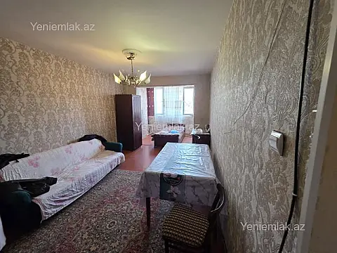 Satılır 1 otaqlı köhnə tikili 32 m²