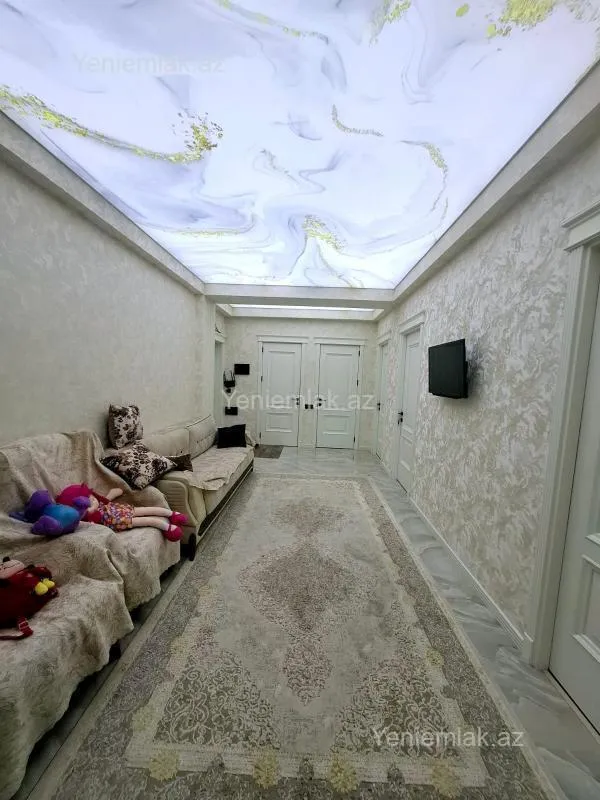 Satılır 3 otaqlı yeni tikili 142 m²