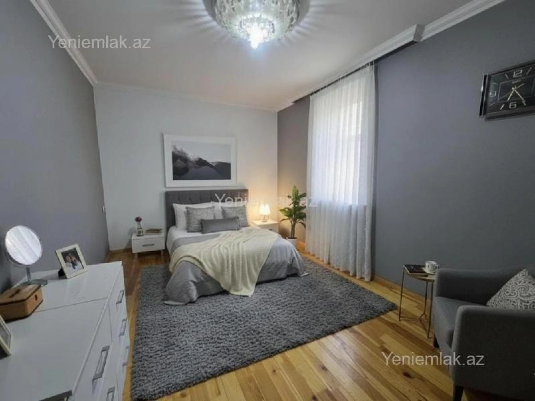 Satılır 6 otaqlı həyət evi 225 m²