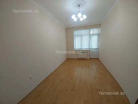 Satılır 3 otaqlı yeni tikili 135 m²