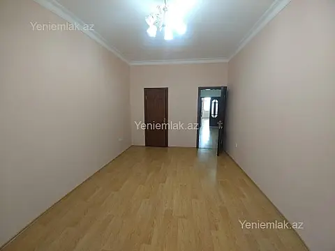 Satılır 3 otaqlı yeni tikili 135 m²