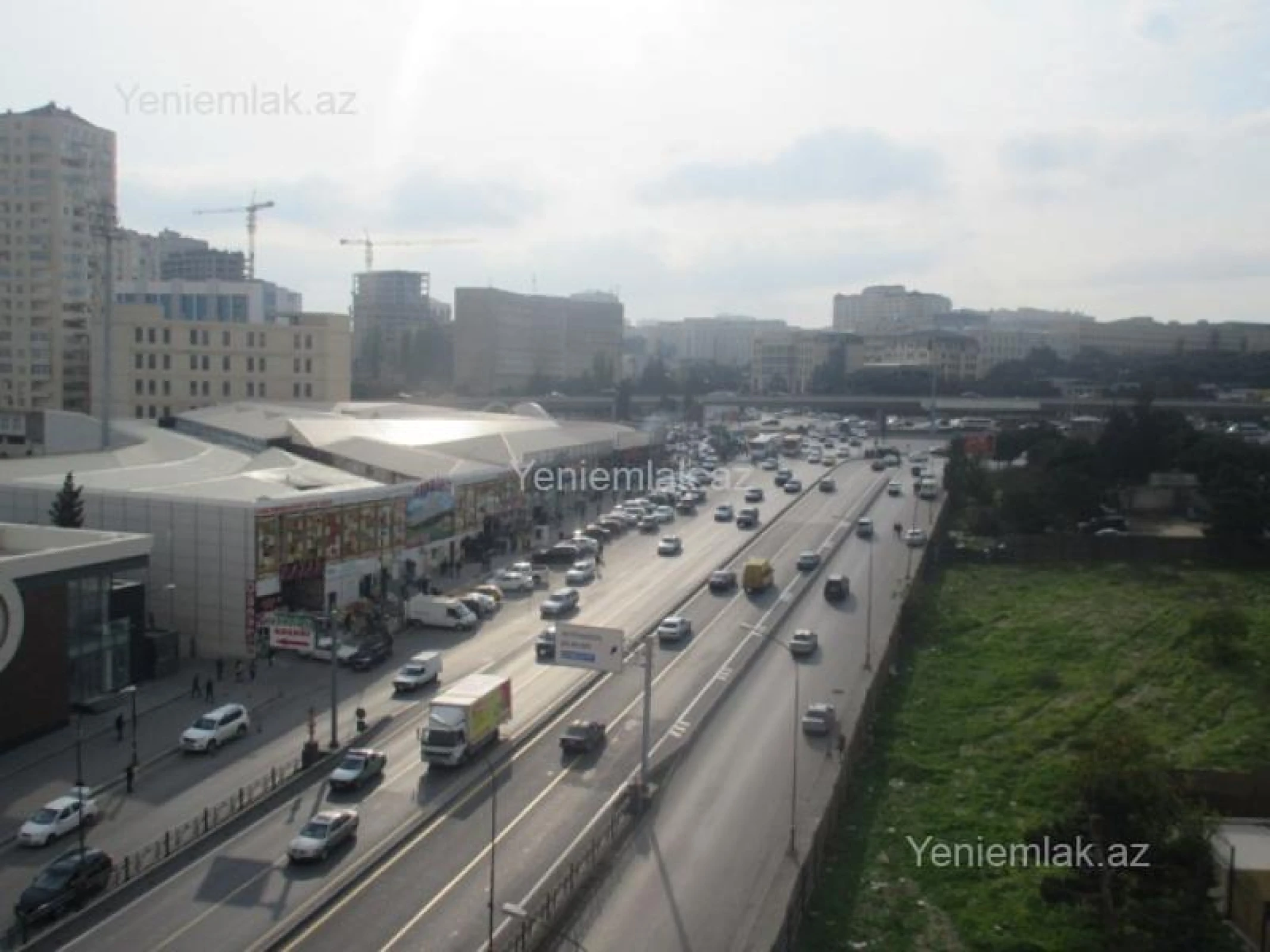 Satılır 3 otaqlı yeni tikili 135 m²