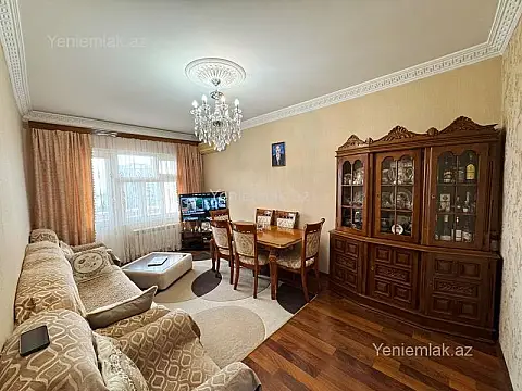 Satılır 3 otaqlı köhnə tikili 80 m² — Bakı, Nizami 3 otaq 80.00 m²