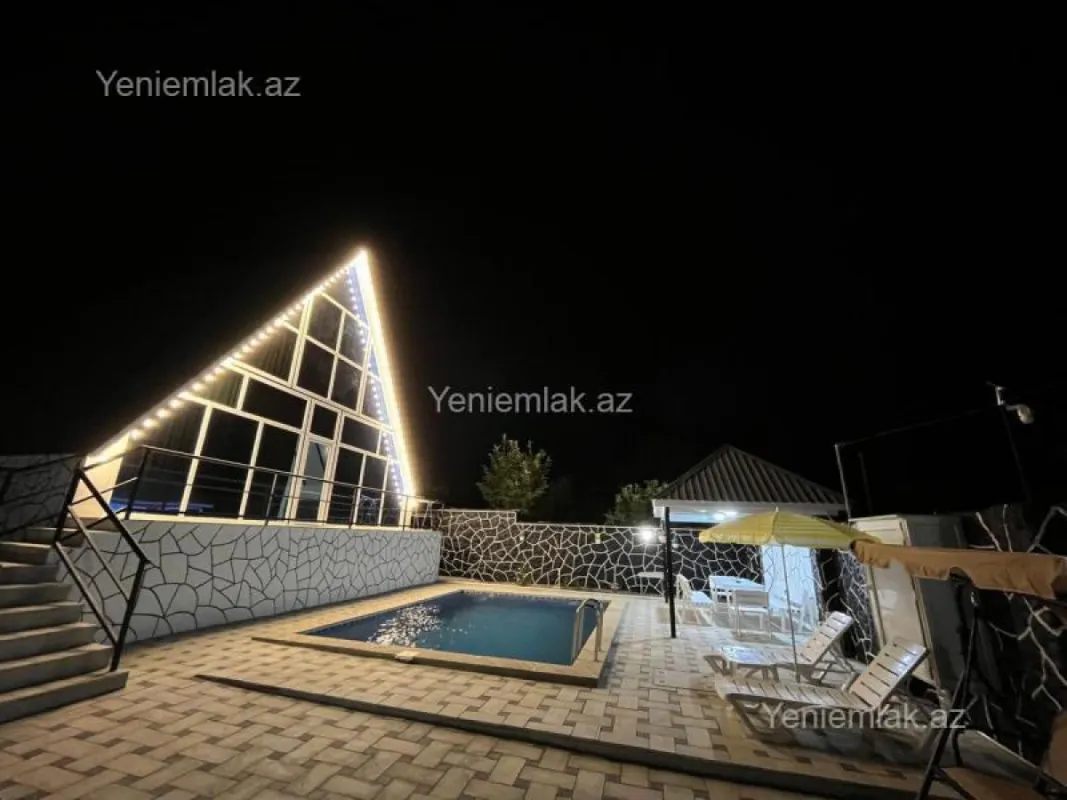 Satılır 4 otaqlı həyət evi 120 m²