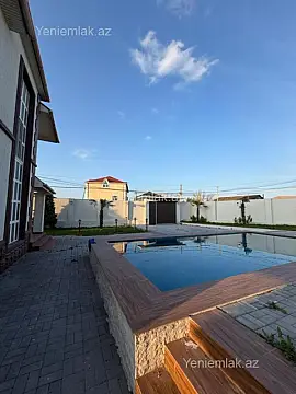 Satılır 6 otaqlı həyət evi 220 m²