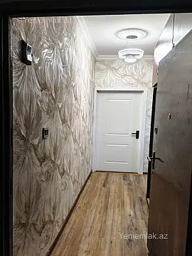 Satılır 1 otaqlı köhnə tikili 40 m²