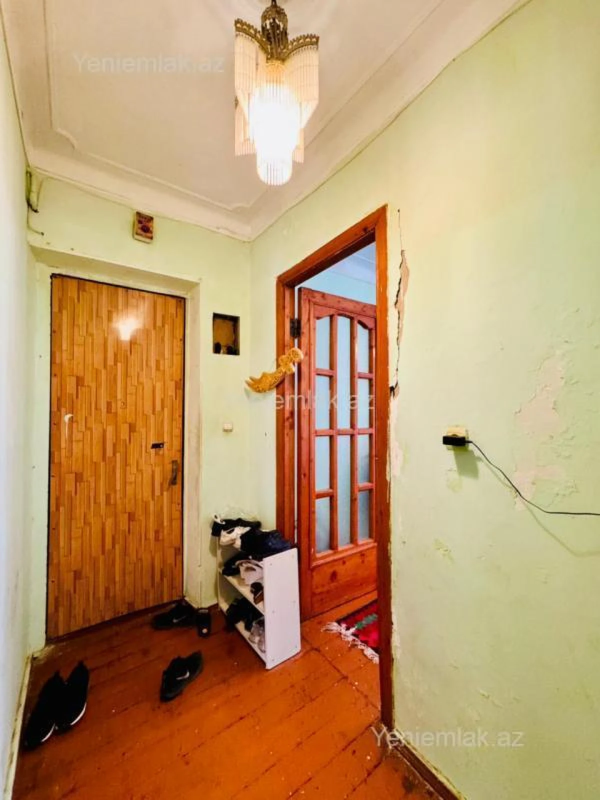 Satılır 2 otaqlı köhnə tikili 60 m²