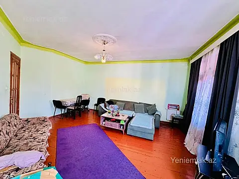 Satılır 2 otaqlı köhnə tikili 60 m²