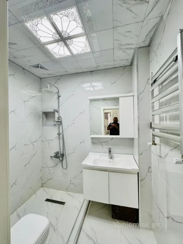 Satılır 3 otaqlı yeni tikili 82 m²