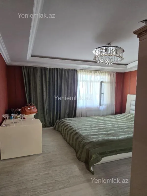 Satılır 3 otaqlı yeni tikili 105 m²