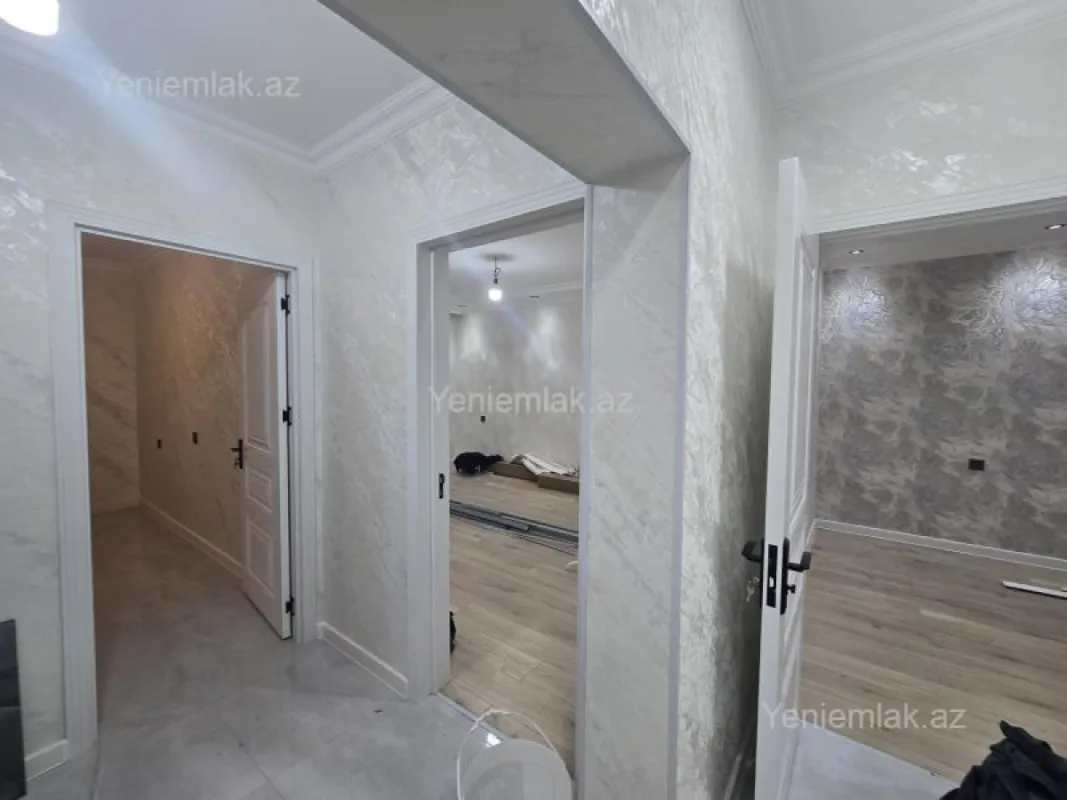Satılır 3 otaqlı köhnə tikili 74 m²