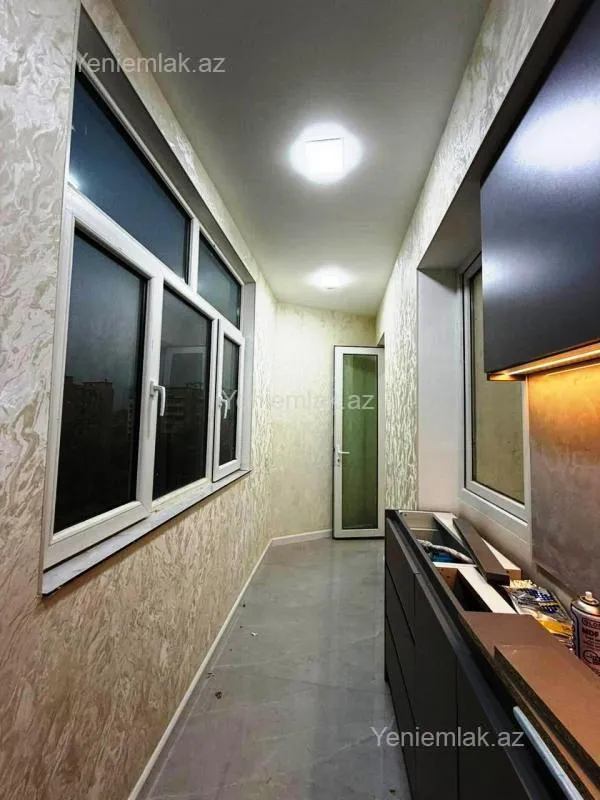 Satılır 1 otaqlı köhnə tikili 40 m²