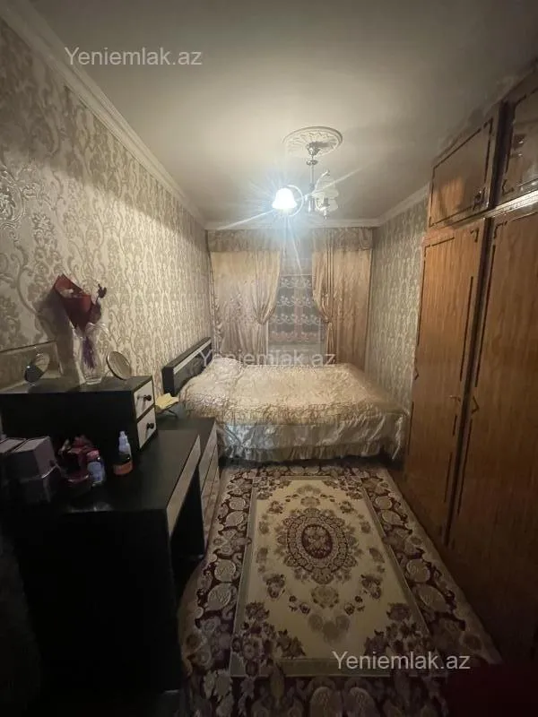 Satılır 3 otaqlı köhnə tikili 68 m²