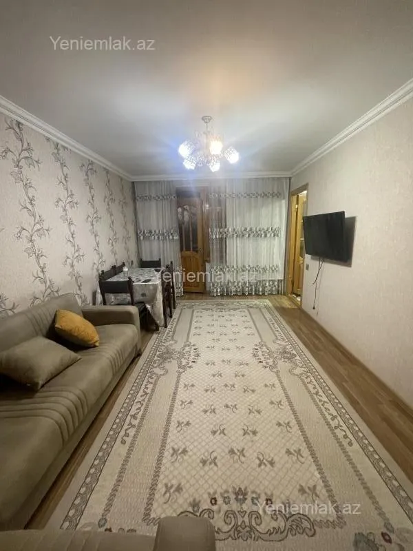 Satılır 3 otaqlı köhnə tikili 68 m²