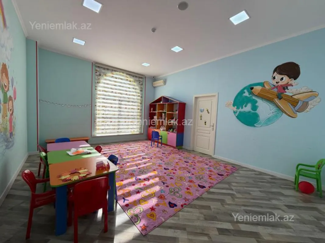 Satılır 10 otaqlı obyekt 500 m²