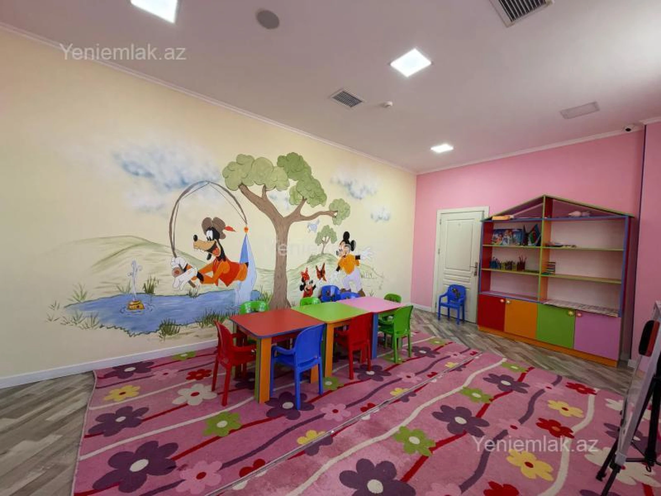 Satılır 10 otaqlı obyekt 500 m²