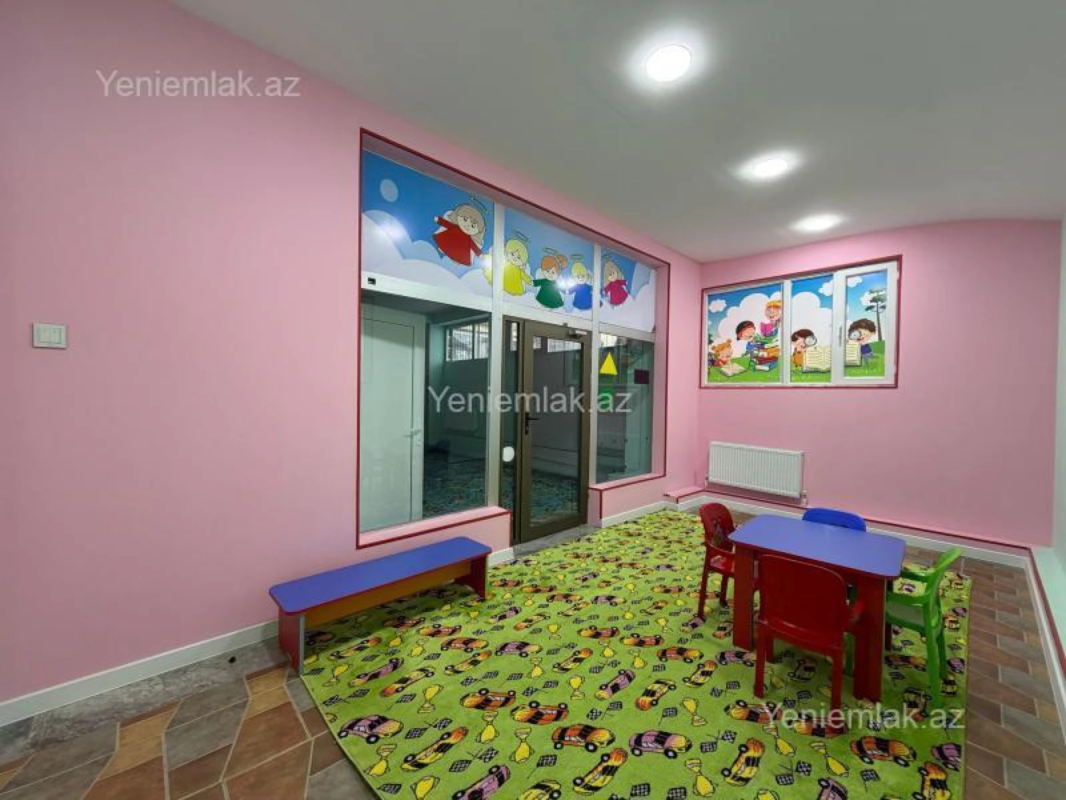 Satılır 10 otaqlı obyekt 500 m²