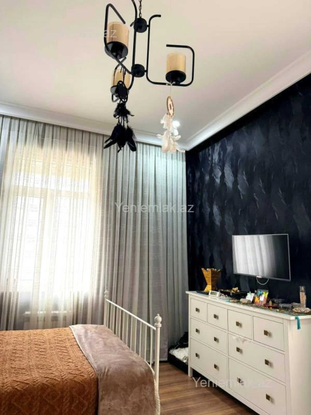 Satılır 4 otaqlı yeni tikili 160.5 m²