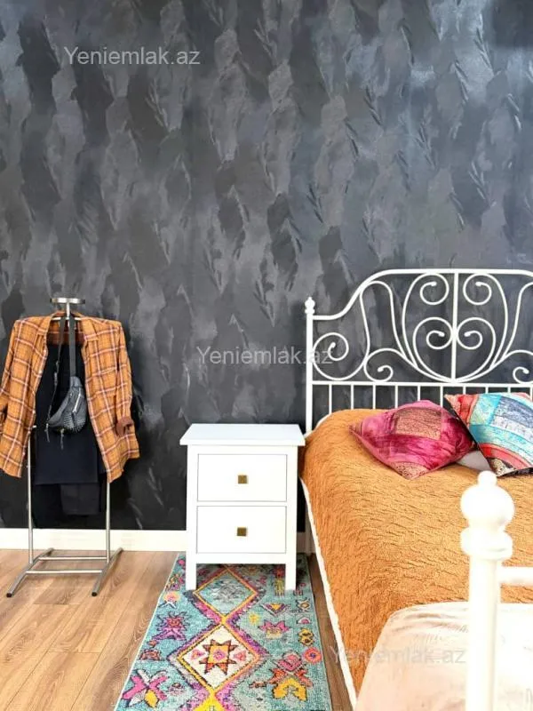 Satılır 4 otaqlı yeni tikili 160.5 m²