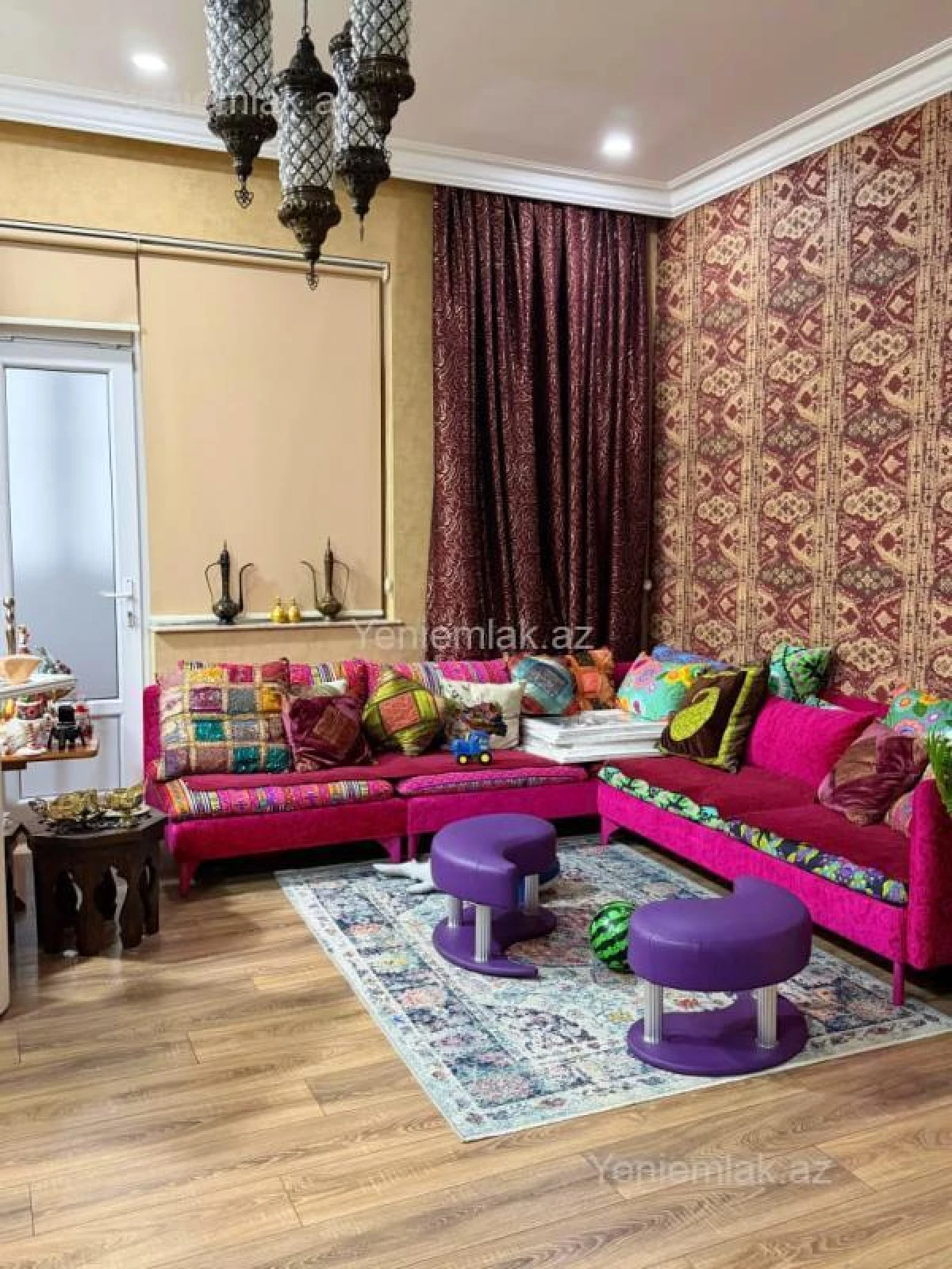 Satılır 4 otaqlı yeni tikili 160.5 m²