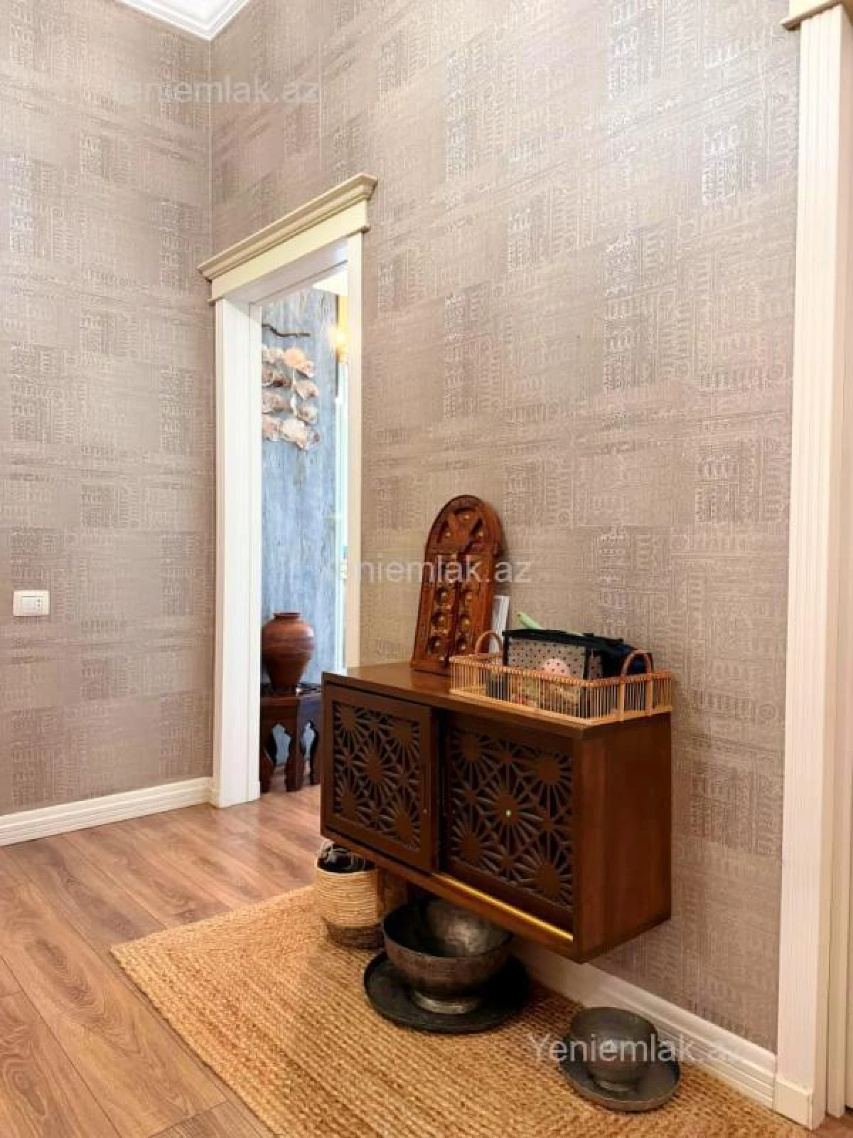 Satılır 4 otaqlı yeni tikili 160.5 m²