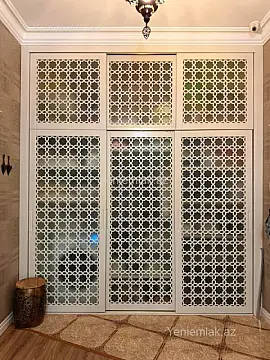 Satılır 4 otaqlı yeni tikili 160.5 m²