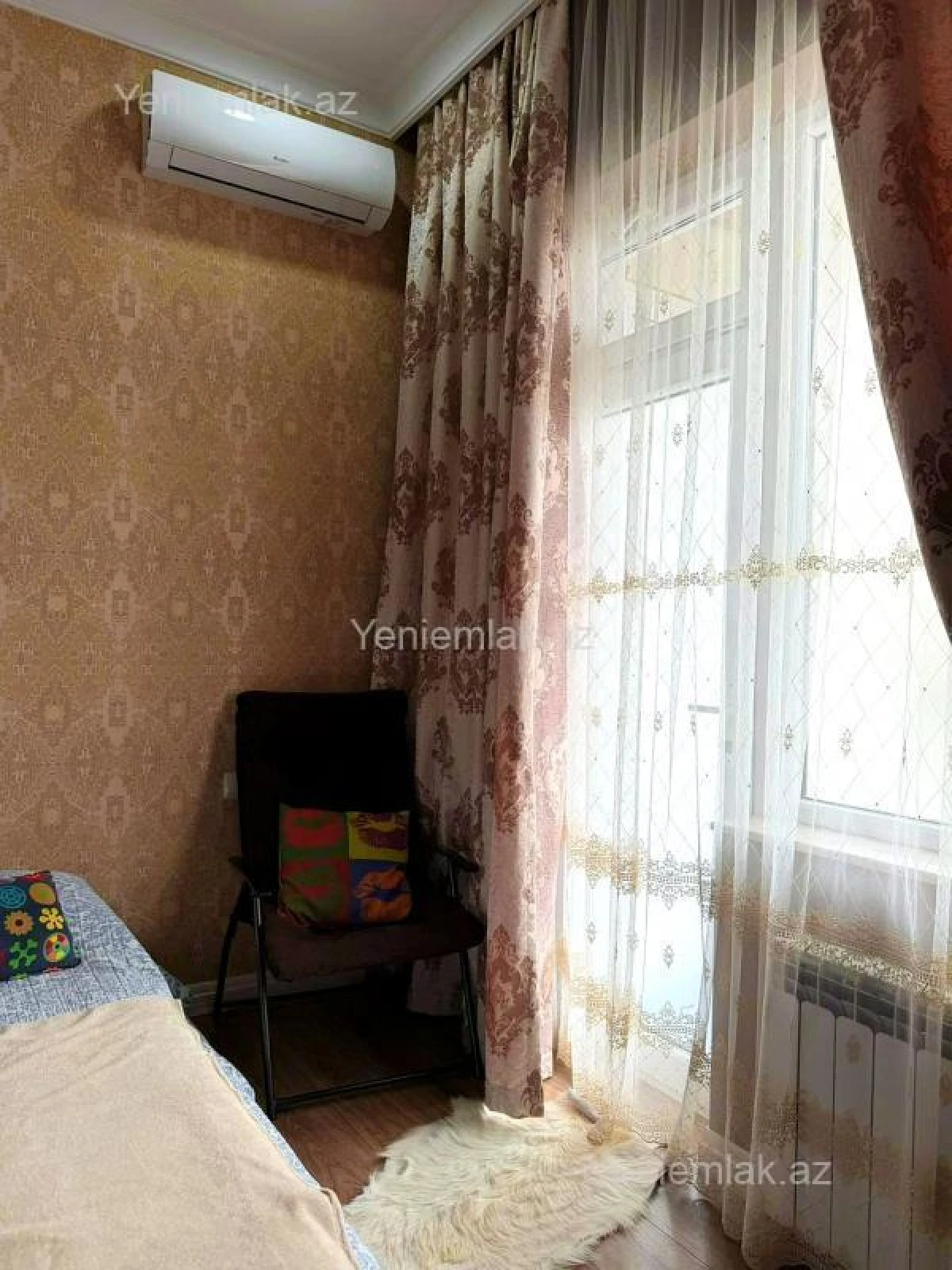 Satılır 4 otaqlı yeni tikili 160.5 m²