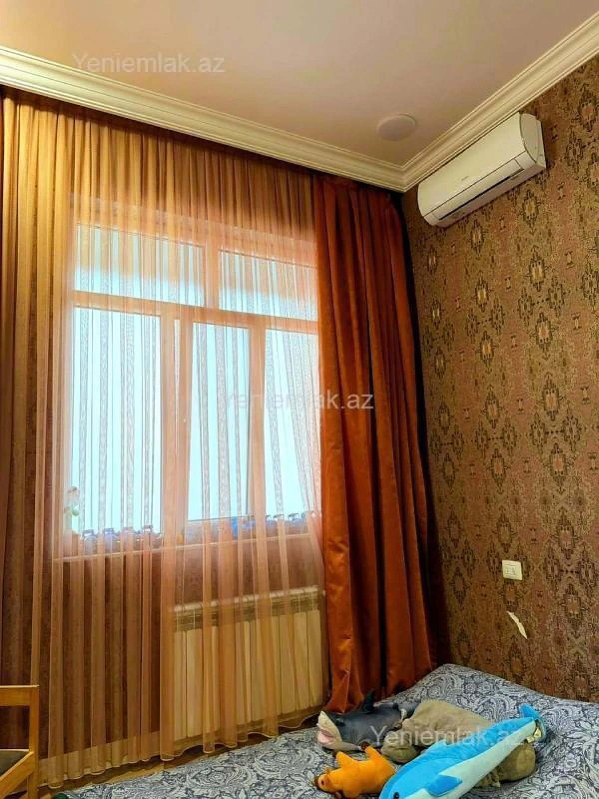 Satılır 4 otaqlı yeni tikili 160.5 m²