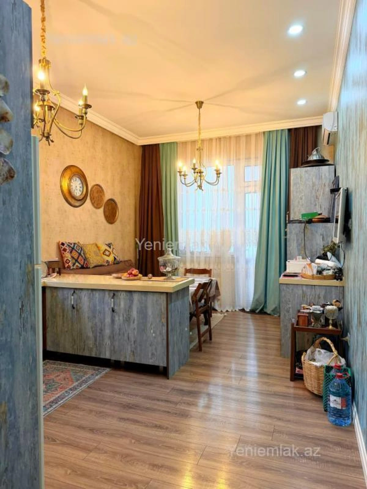 Satılır 4 otaqlı yeni tikili 160.5 m²