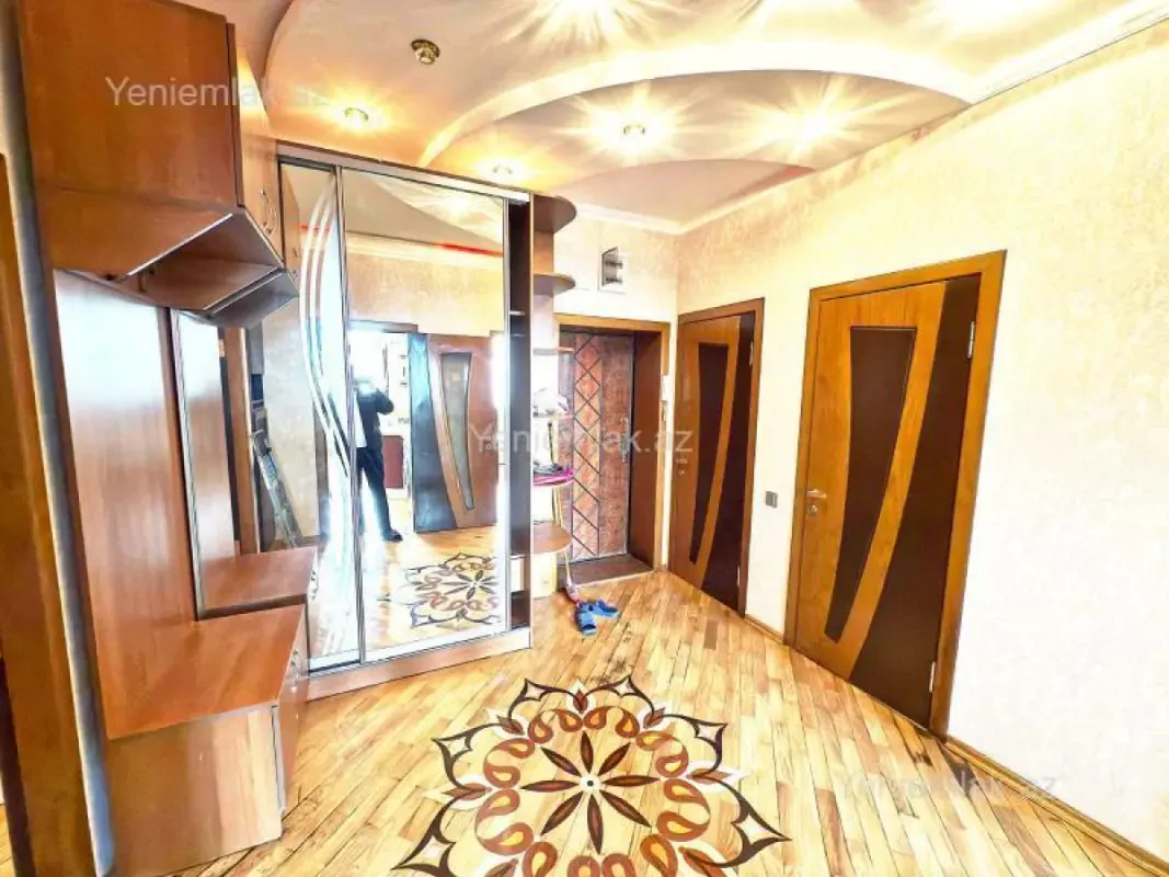 Satılır 3 otaqlı yeni tikili 96 m²