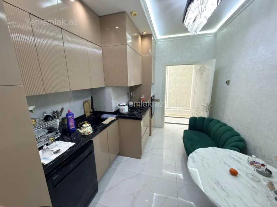 Satılır 3 otaqlı yeni tikili 116 m²