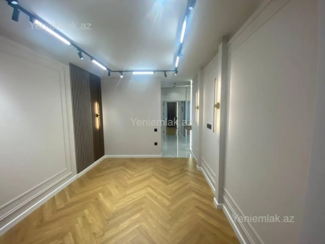 Satılır 1 otaqlı köhnə tikili 45 m²
